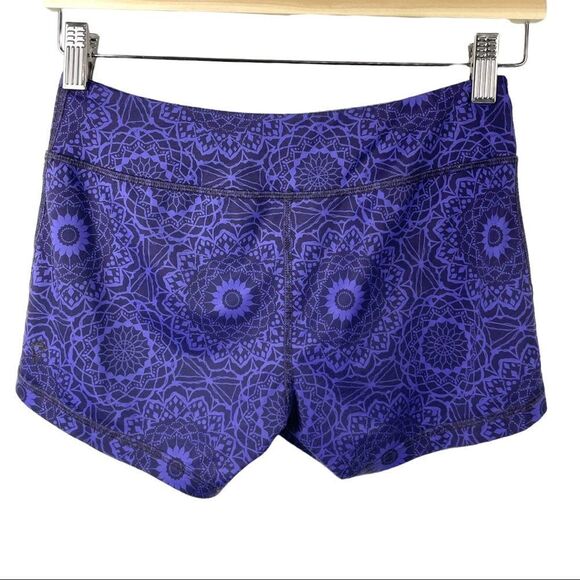 Lululemon IVIVVA Boogie Purple Print Spandex Dance Shorts Size 14 ( Womens S) - Picture 3 of 5